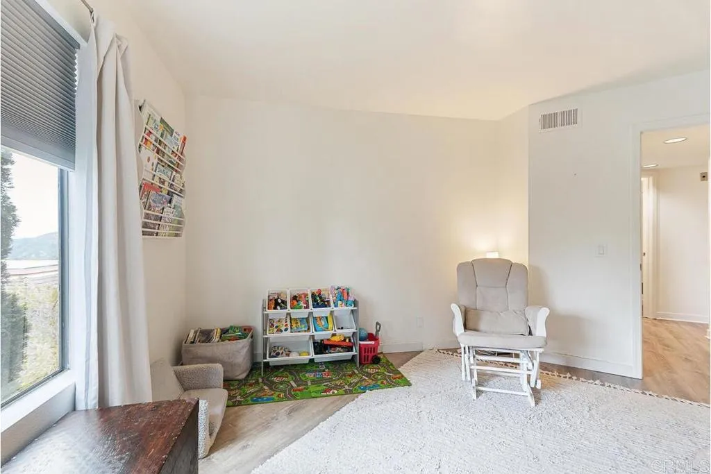 https://cdn.realtyfeed.com/cdn/127/306398672/fe4909c3a4515610a9fc4c0b1ab280b4.webp