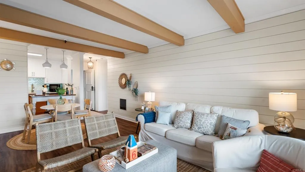 https://cdn.realtyfeed.com/cdn/127/306398691/3e25c072e0a41c0f133f4d2776f3e3fa.webp
