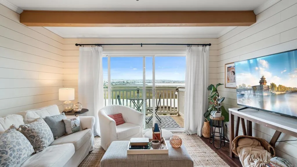 https://cdn.realtyfeed.com/cdn/127/306398691/b7a8decb98f861e586a192adaebf9bc6.webp