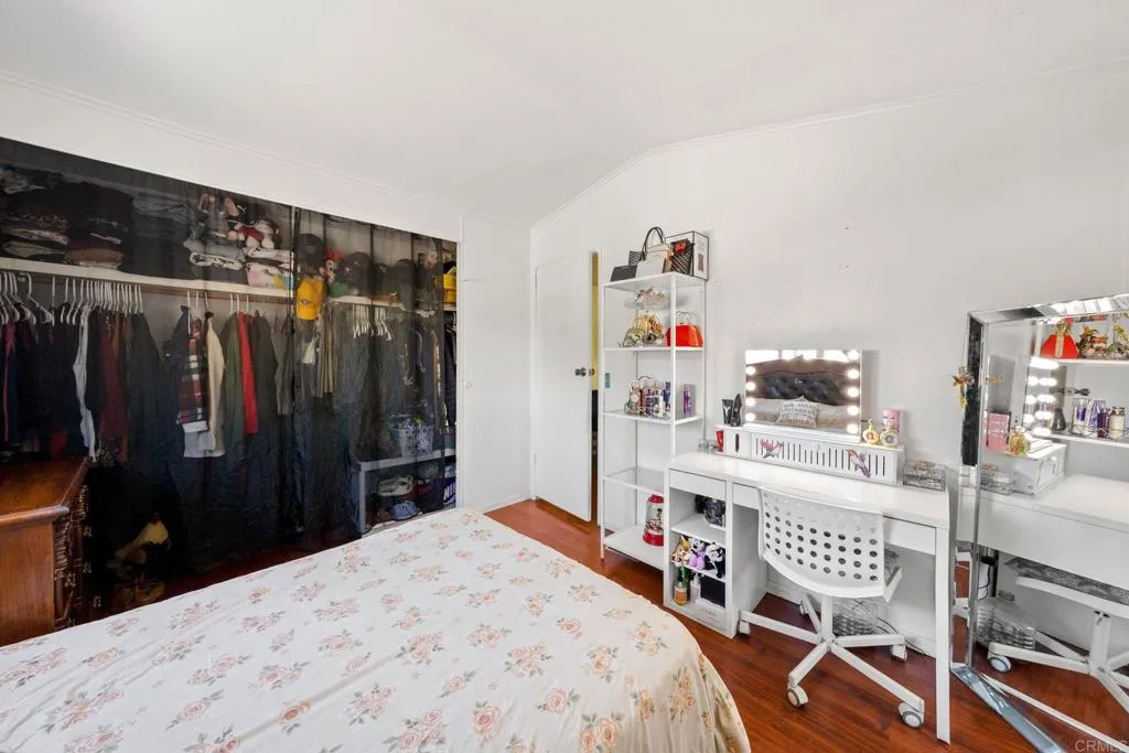 https://cdn.realtyfeed.com/cdn/127/306398945/1e9505b4ec38f14fa9a670c6ce9bbc6a.webp
