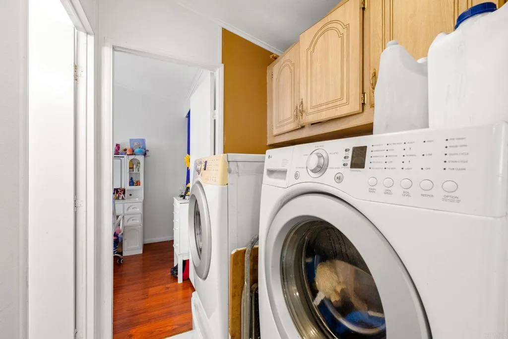 https://cdn.realtyfeed.com/cdn/127/306398945/88dafee0a1cf2dc1a497010dac01666d.webp