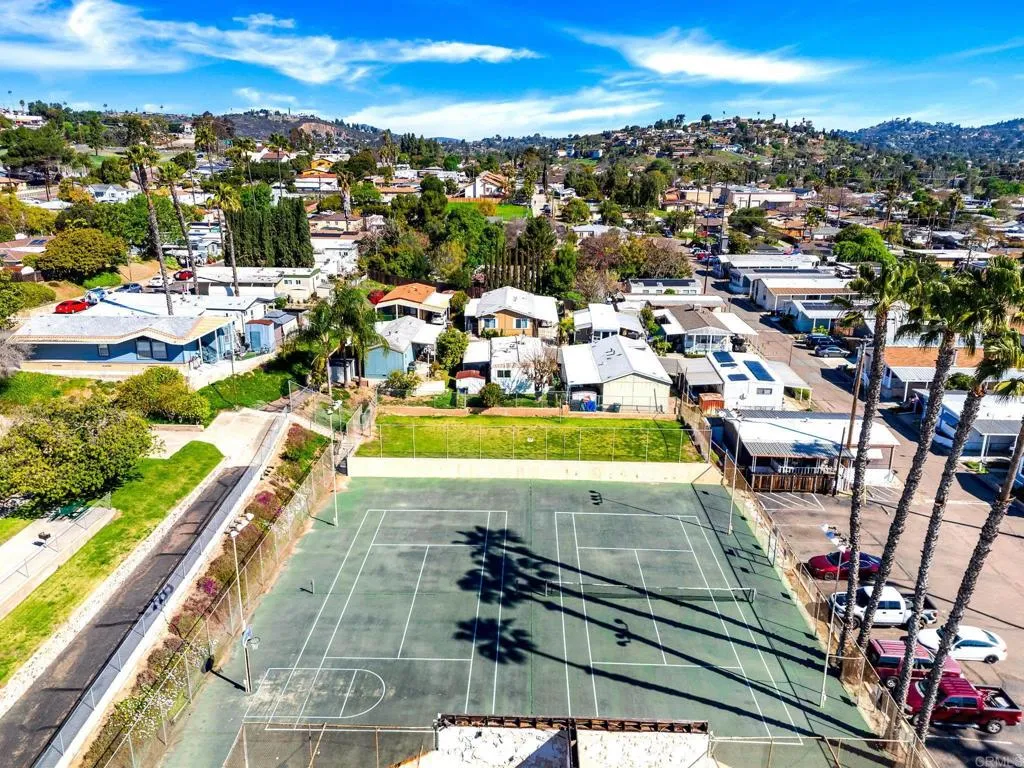 https://cdn.realtyfeed.com/cdn/127/306398945/eb8bdbd2c324584b40d86bb66a3757c4.webp