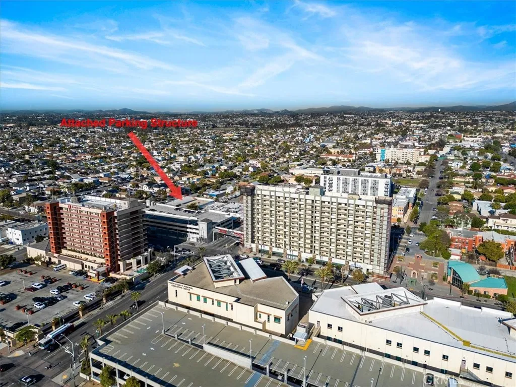 https://cdn.realtyfeed.com/cdn/127/306398962/9c4f157481aa0f2ccfedda4e7785d9a8.webp