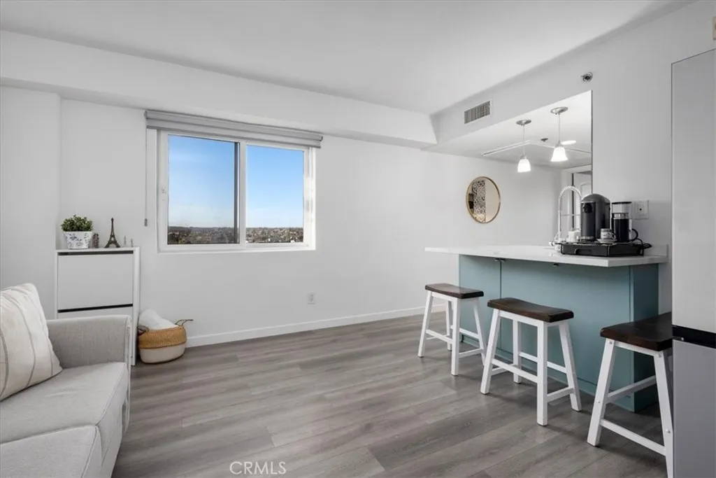 https://cdn.realtyfeed.com/cdn/127/306398962/f9fee49749e925b4e7d78342ad5e42f1.webp