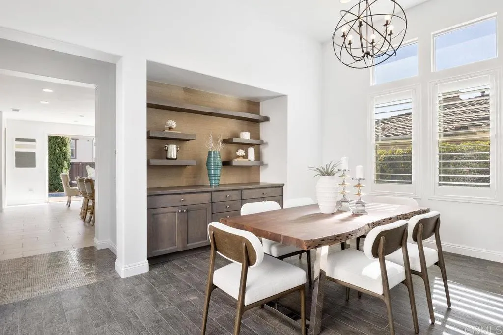 https://cdn.realtyfeed.com/cdn/127/306398981/f6d90c820780978b71fe3c9e6f355f76.webp