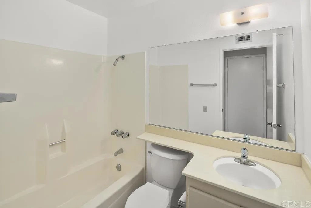 https://cdn.realtyfeed.com/cdn/127/306399297/051a8d3b4e44a3cdcf140fce04a3fca0.webp