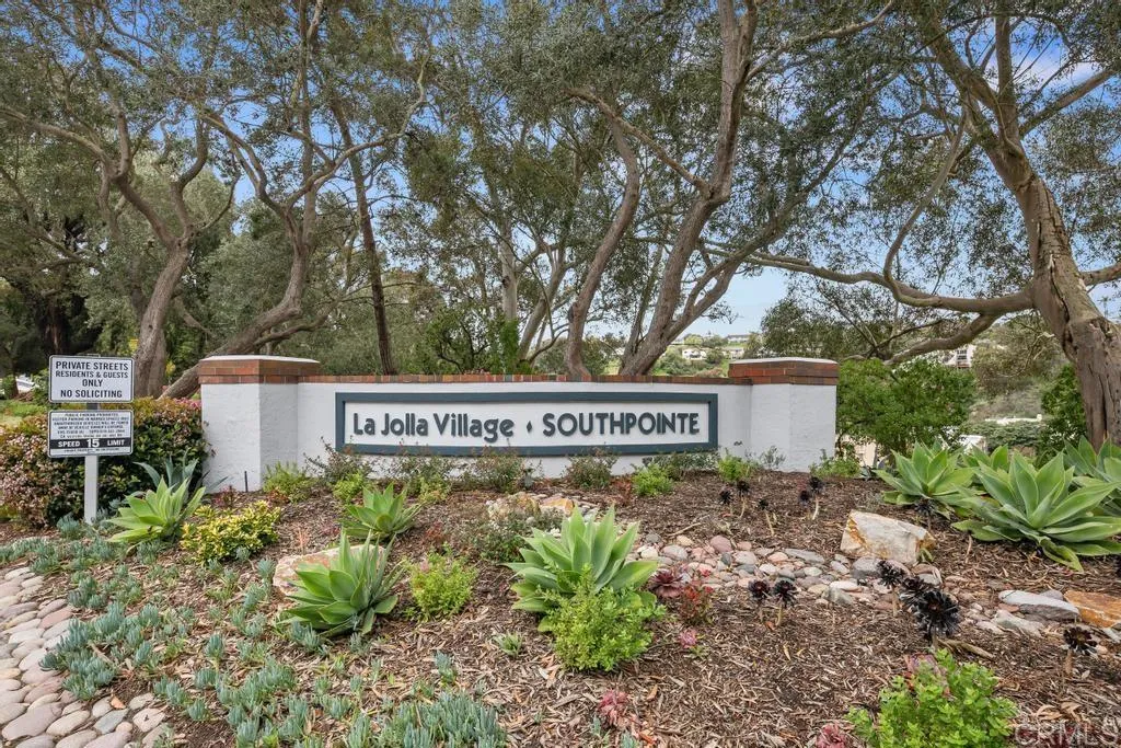 https://cdn.realtyfeed.com/cdn/127/306399297/131e6caf56dbe444dfddf74294060868.webp