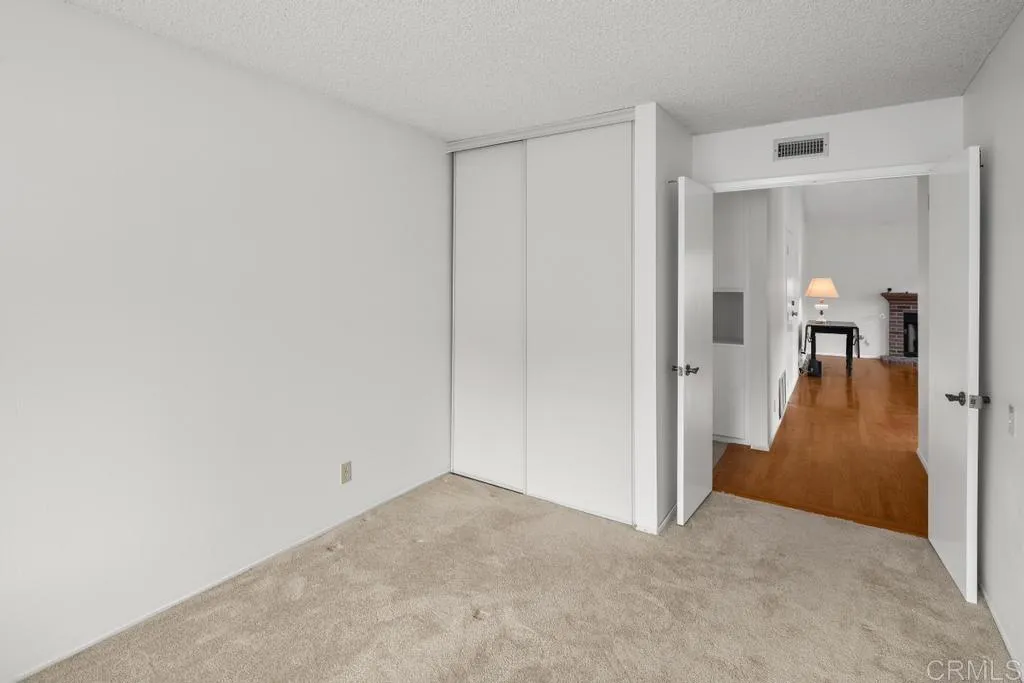 https://cdn.realtyfeed.com/cdn/127/306399297/2c8e1c84fd1835ed114a44e62d393bf1.webp