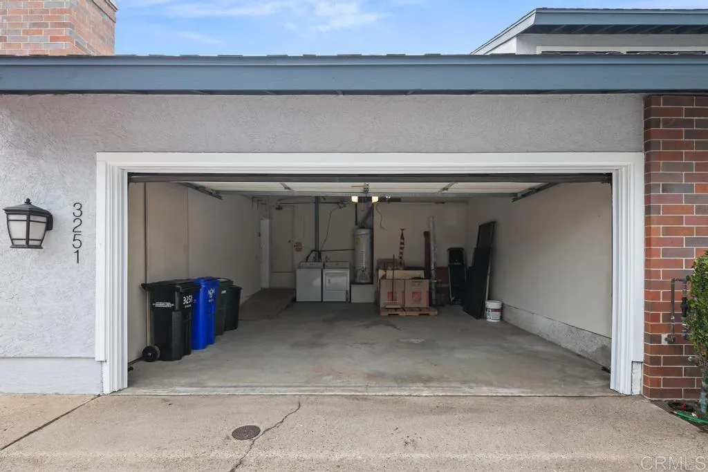 https://cdn.realtyfeed.com/cdn/127/306399297/6aaf0dd35de8332dc1e5fa1975e971ee.webp