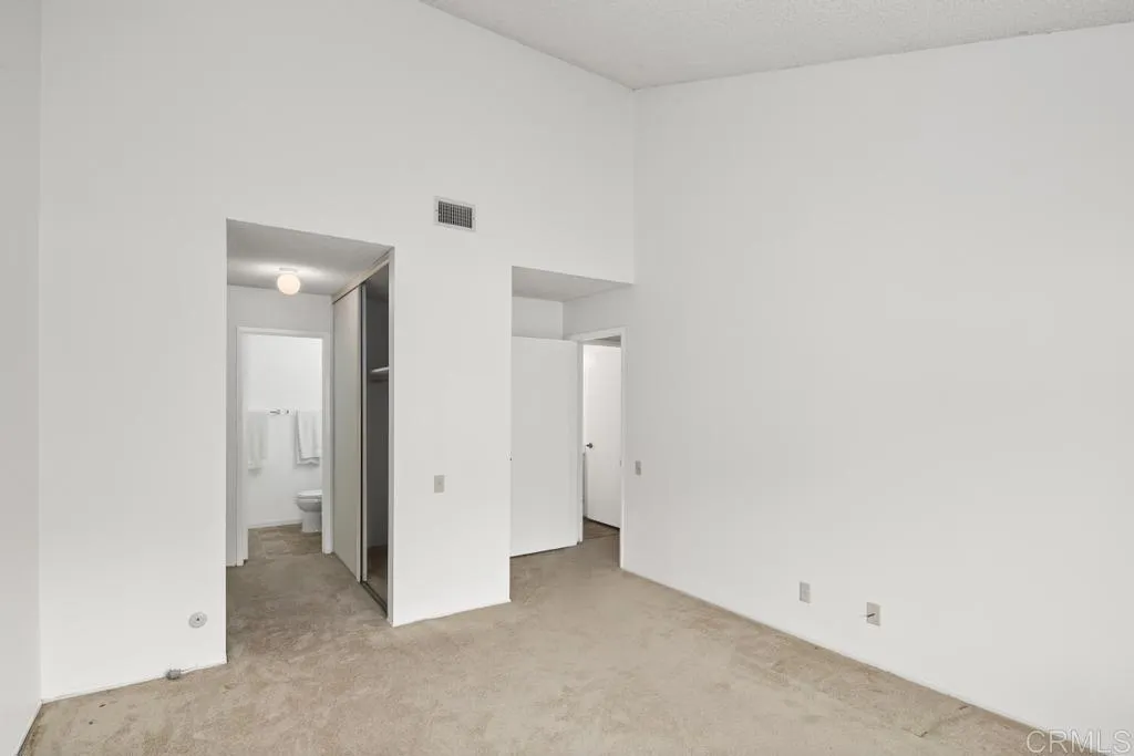 https://cdn.realtyfeed.com/cdn/127/306399297/8e31755e2ce4aa285ac0227320873649.webp