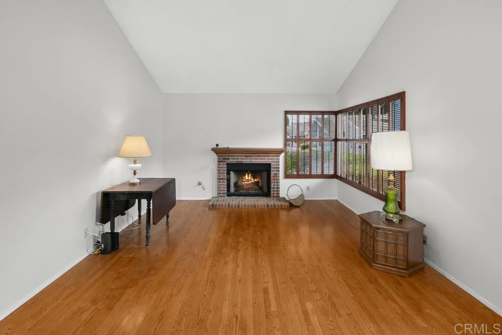 Photo #5: PTP2502222 Listing 