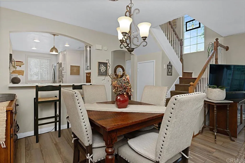 https://cdn.realtyfeed.com/cdn/127/306399612/198bfa8a6e9b0acb0744a0d0194c20b7.webp