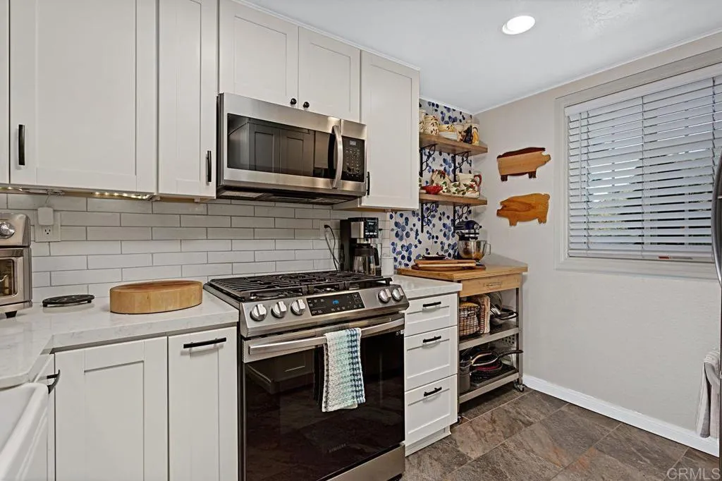 https://cdn.realtyfeed.com/cdn/127/306399612/3313326ddefdb7d340f1bc25efebe62a.webp