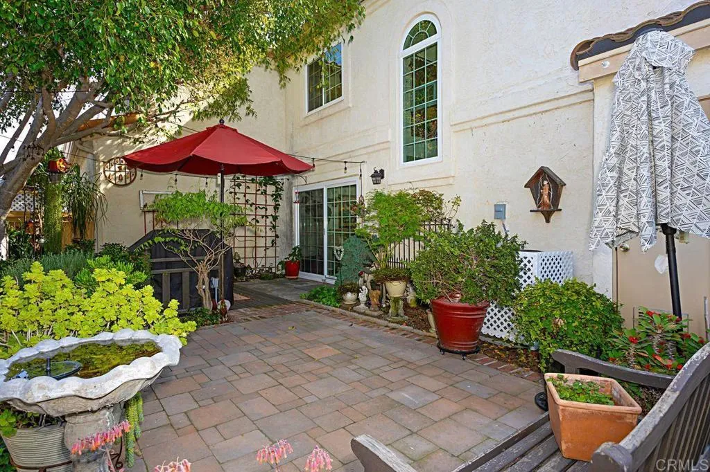 https://cdn.realtyfeed.com/cdn/127/306399612/3dbf4042f0cb6c47118eacb769683c23.webp