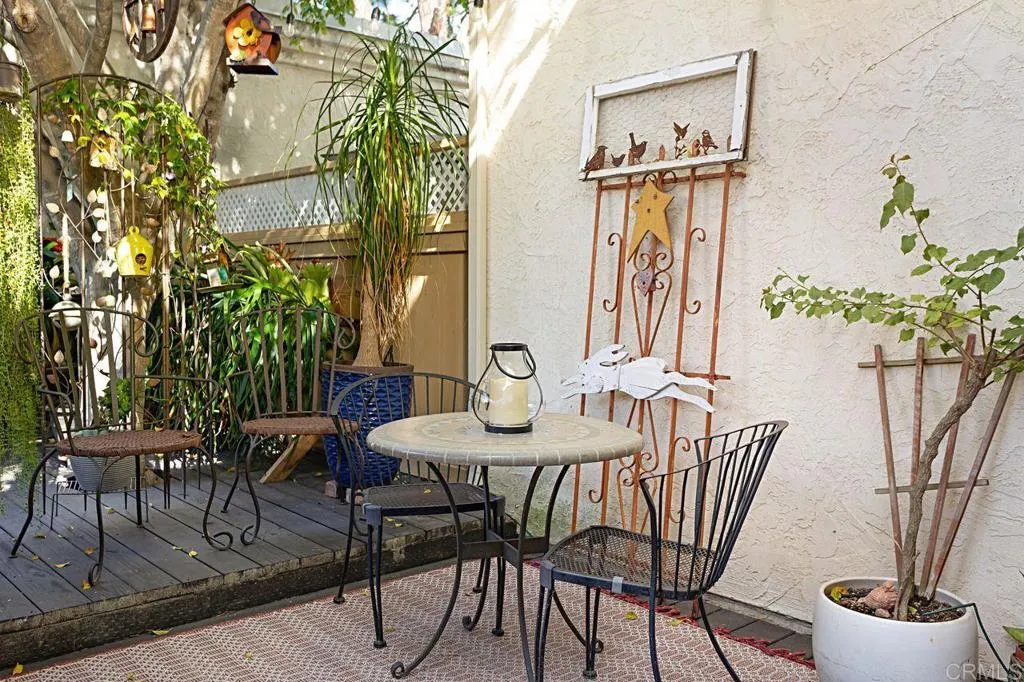 https://cdn.realtyfeed.com/cdn/127/306399612/4d41249df1d5589eda2d13428302b3ec.webp
