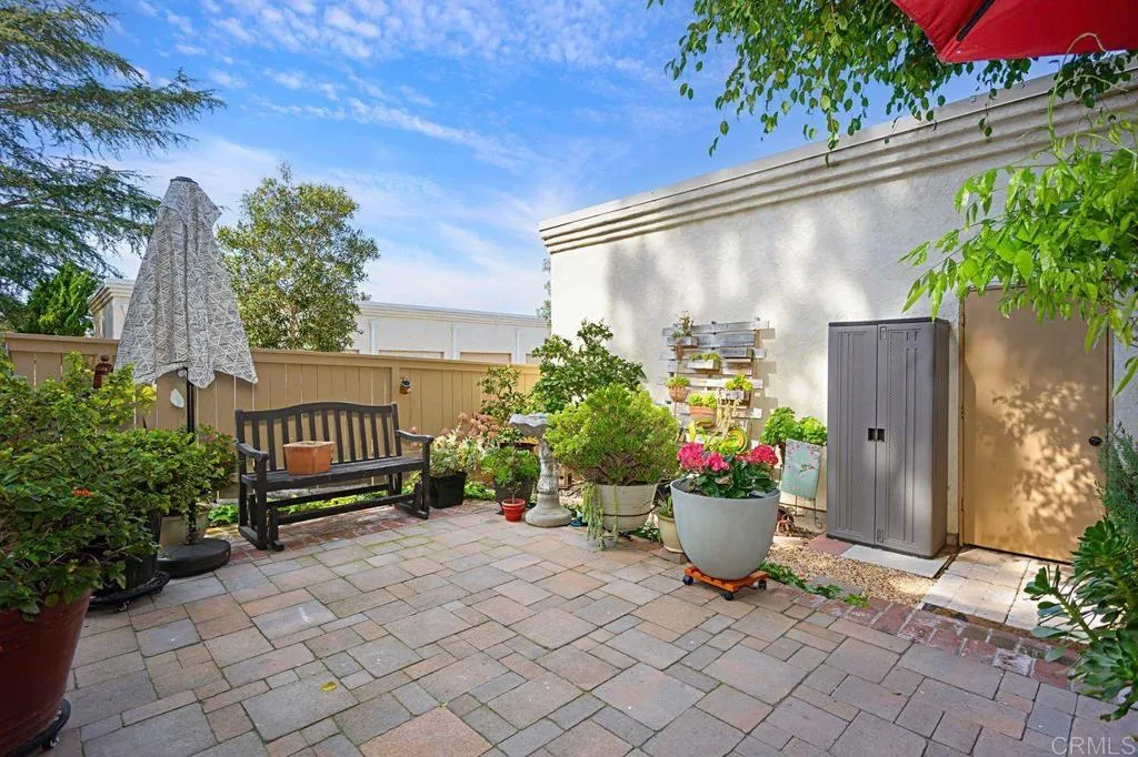 https://cdn.realtyfeed.com/cdn/127/306399612/58ba45877ad601ebea53f98825834389.webp