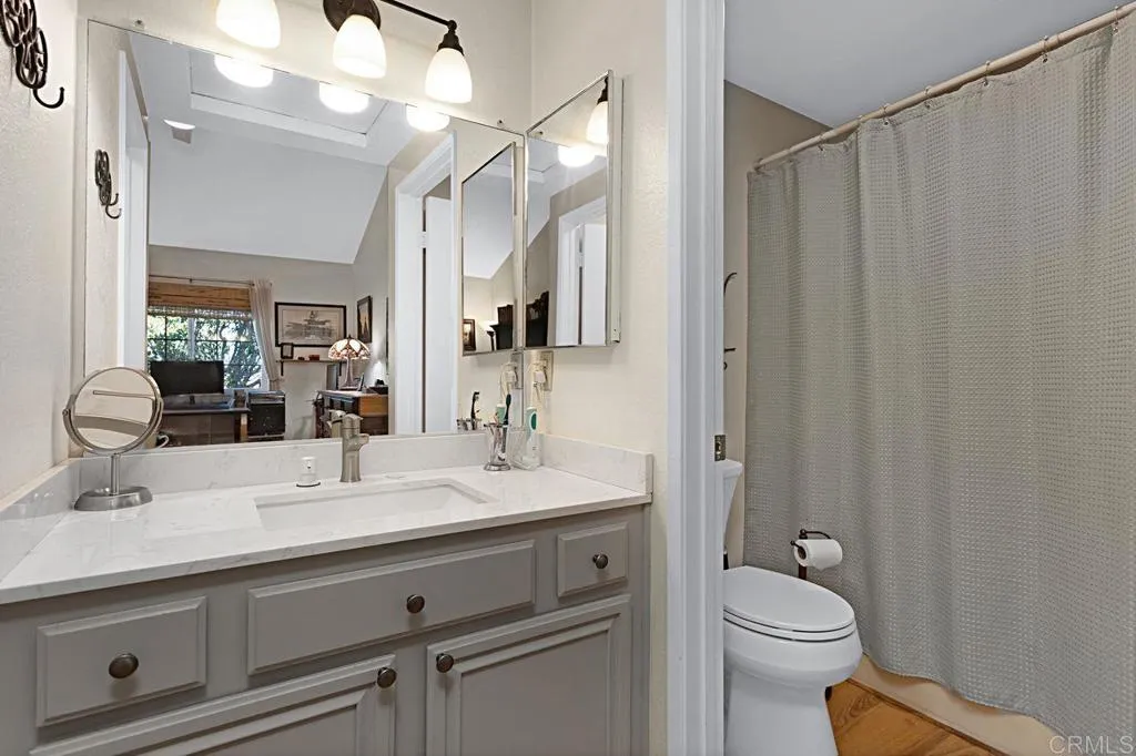https://cdn.realtyfeed.com/cdn/127/306399612/895fd37fdc6d75a29bbe35fc802e492c.webp