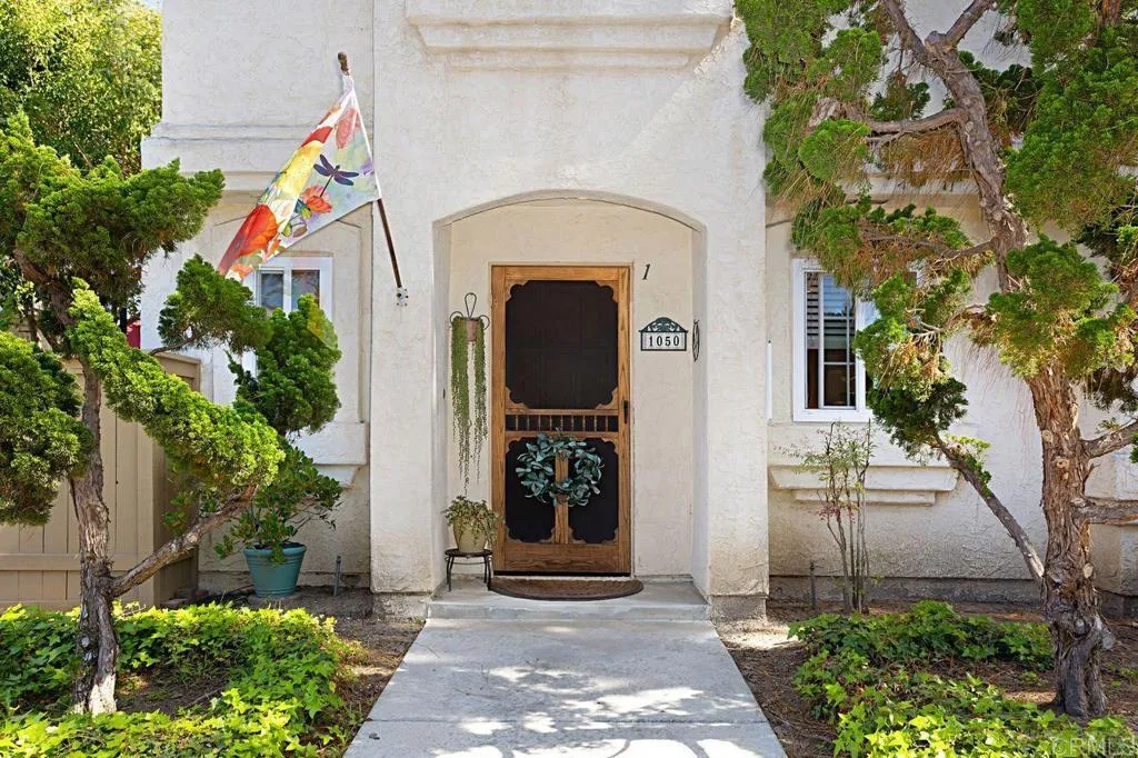 https://cdn.realtyfeed.com/cdn/127/306399612/d40ea7490abe504e43e805ab6cf3bc84.webp
