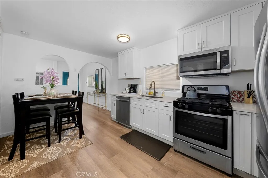 https://cdn.realtyfeed.com/cdn/127/306399735/0deb2d4acc1e816f01975fd5f2d99d91.webp