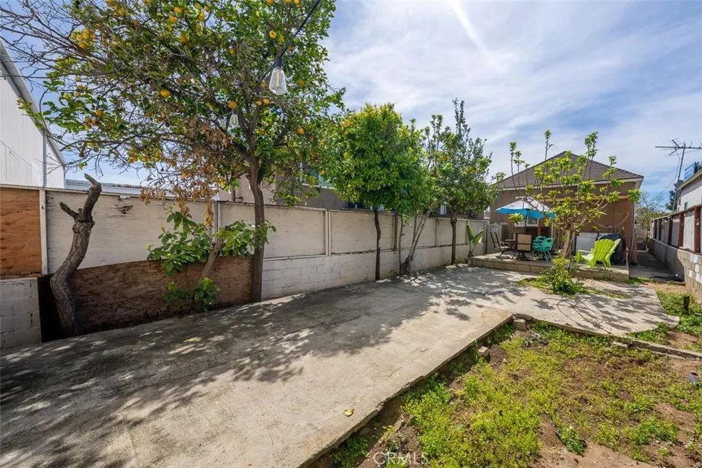 https://cdn.realtyfeed.com/cdn/127/306399735/62f9ed2d3735f78b7e2ed1861e321070.webp
