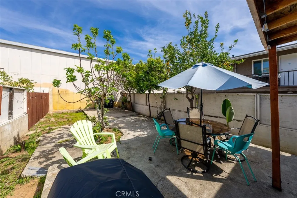 https://cdn.realtyfeed.com/cdn/127/306399735/83cc5065798b773d88f380ae22d55485.webp