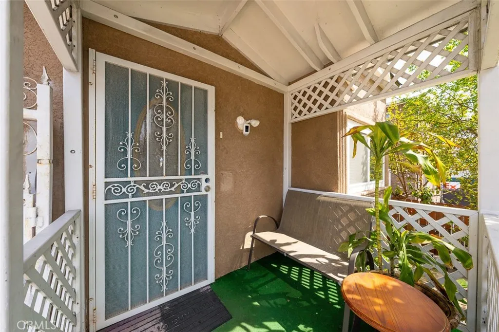https://cdn.realtyfeed.com/cdn/127/306399735/896e222c108cf251c4a19447a56c4321.webp