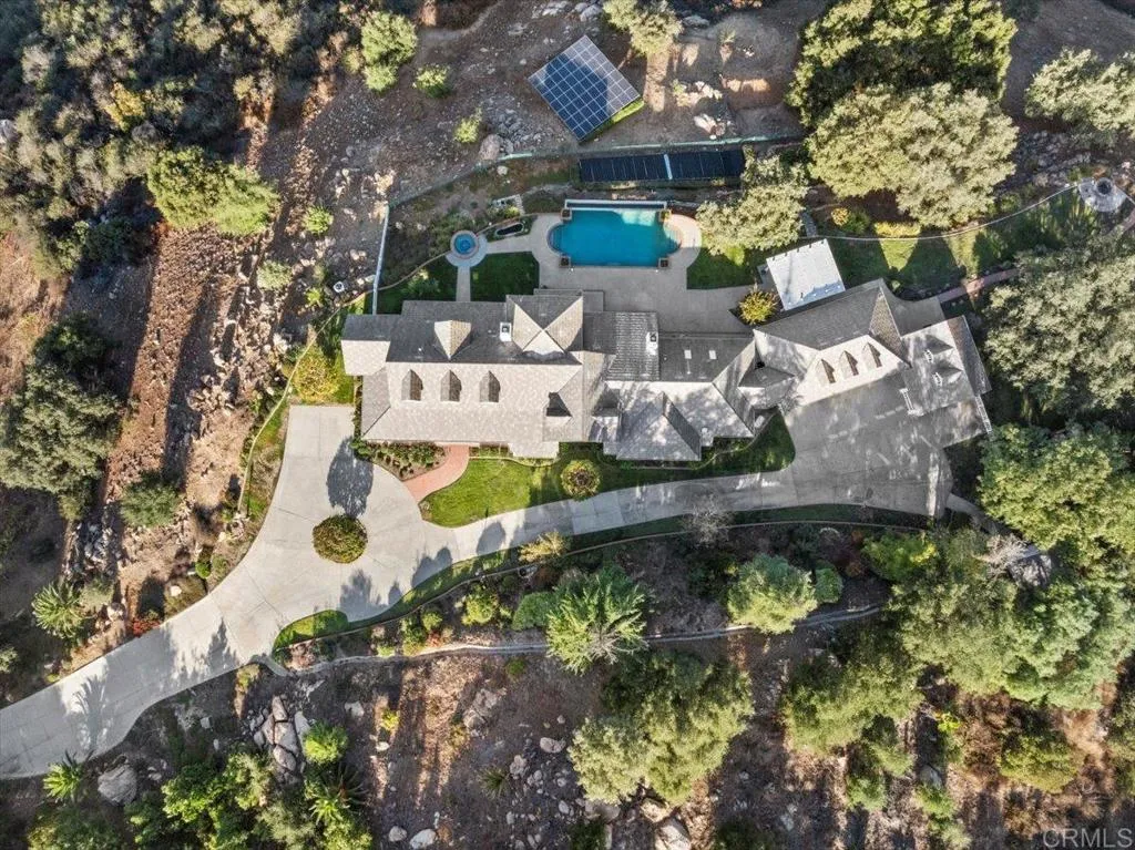 https://cdn.realtyfeed.com/cdn/127/306399942/635191017fb5051da439698a79621960.webp
