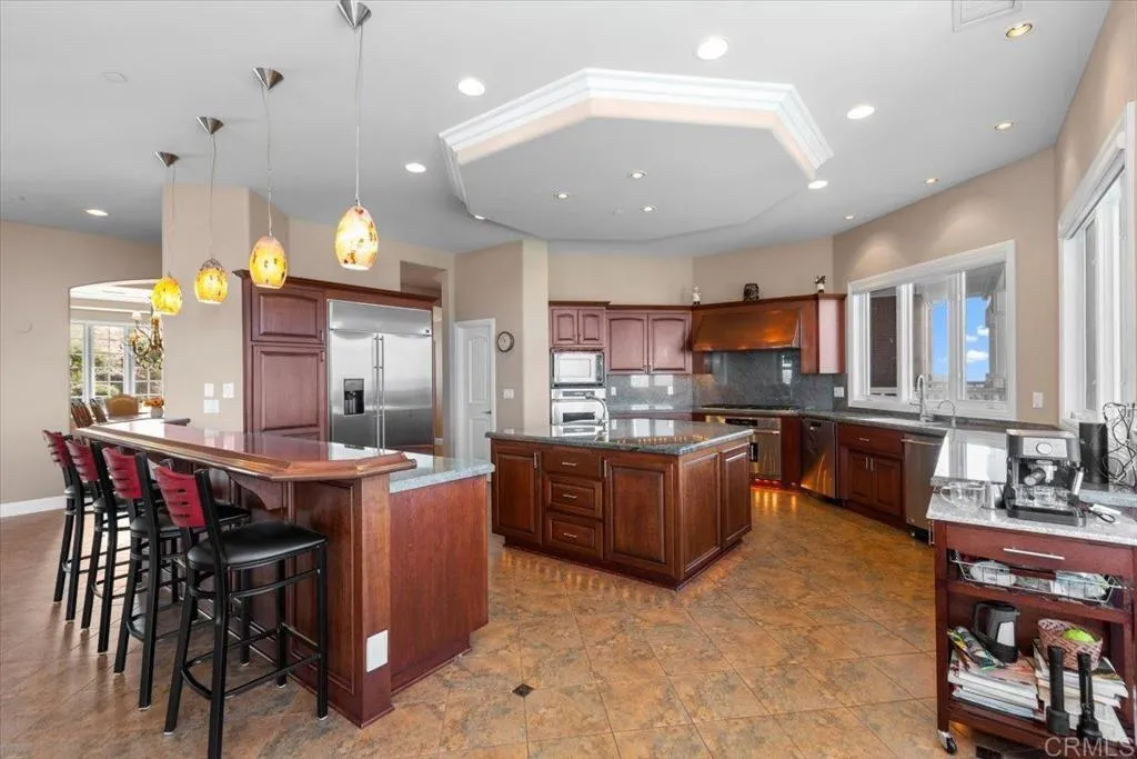 https://cdn.realtyfeed.com/cdn/127/306399942/b0ae9febcb677f95980c14c213af6461.webp