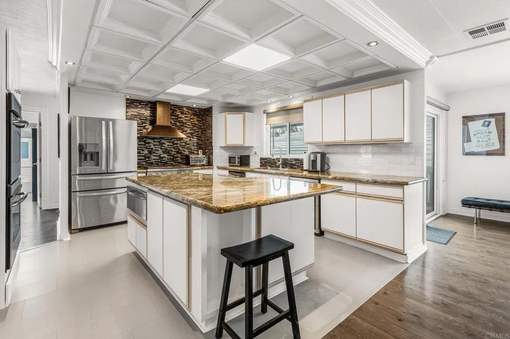 https://cdn.realtyfeed.com/cdn/127/306400180/24e39e42379a90cef08e03aac4186981.webp