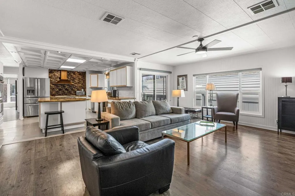 7241 San Luis St, Carlsbad, CA, 92011
