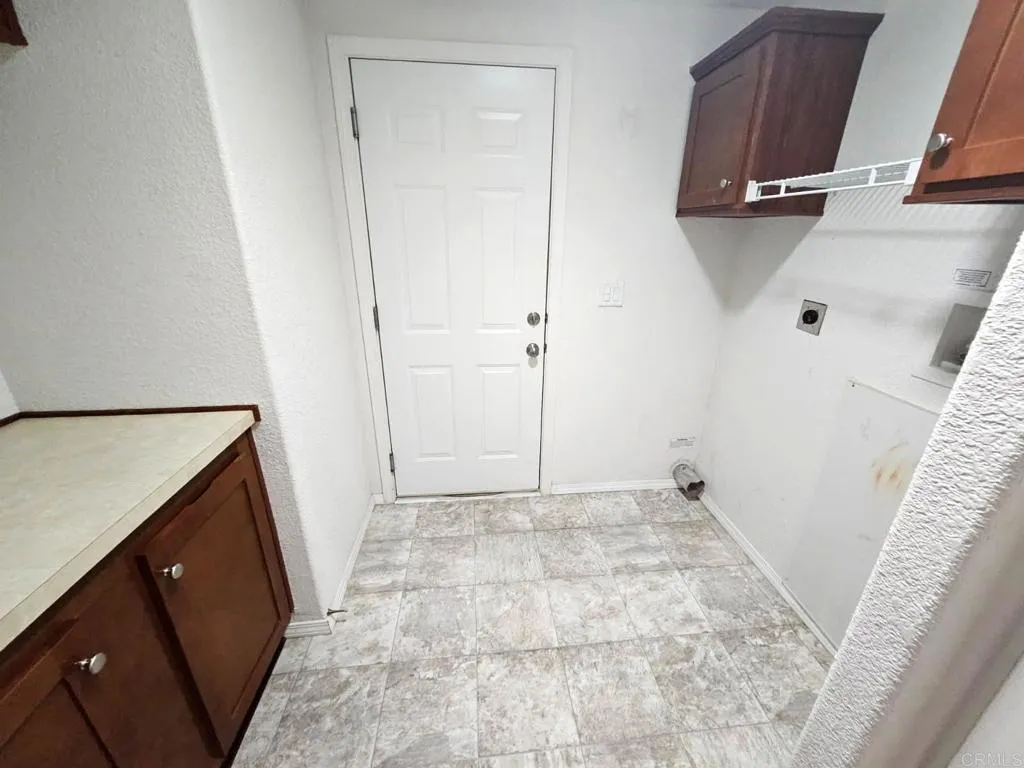 https://cdn.realtyfeed.com/cdn/127/306400416/720f28e08ab6d65ea3db3b32aa55c9c1.webp