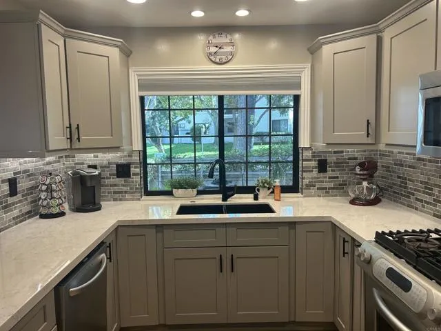 https://cdn.realtyfeed.com/cdn/127/306400626/5abf76b0295507417c05008657238e14.webp