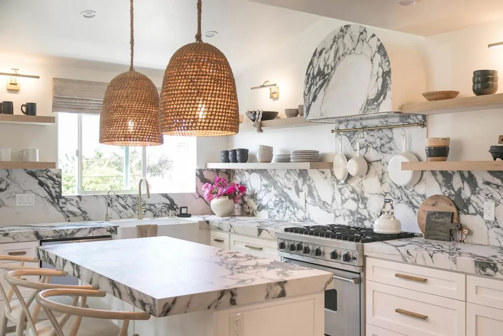 https://cdn.realtyfeed.com/cdn/127/306400635/865ab6569a5ab2bad03a22d1045b831a.webp