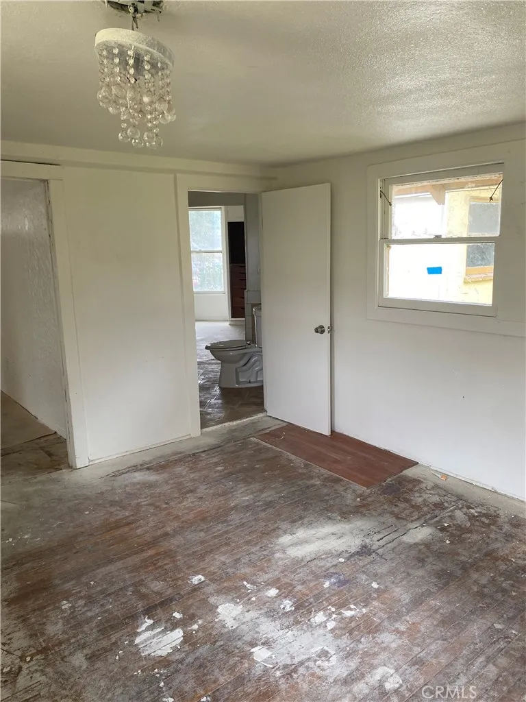 https://cdn.realtyfeed.com/cdn/127/306401068/b3ed7bdc38aa85db980053aeedd8c699.webp