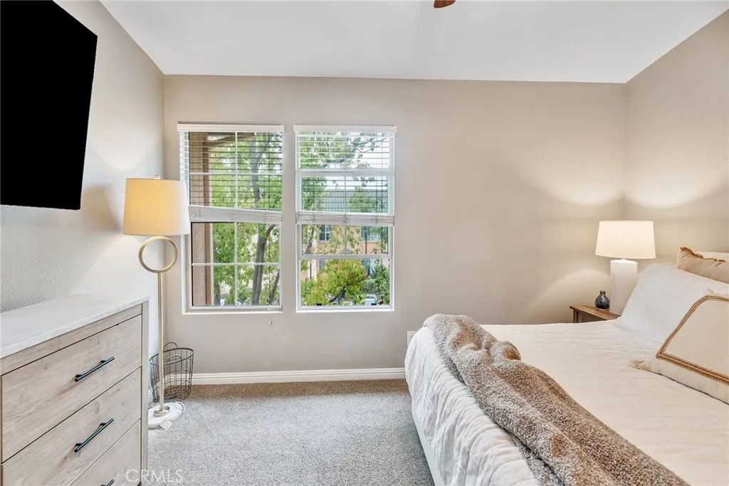 https://cdn.realtyfeed.com/cdn/127/306401069/25973f98da73992976f0cf28b07cb062.webp