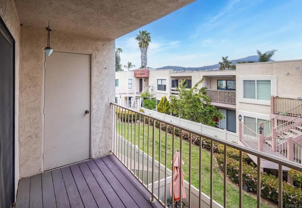 https://cdn.realtyfeed.com/cdn/127/306401227/41ea7ad43beba26292bce242bd2afde8.webp