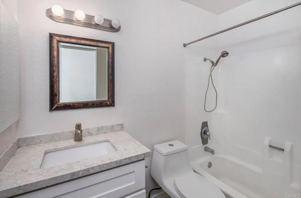 https://cdn.realtyfeed.com/cdn/127/306401227/fc0b93636d4760db913932a9981c06e7.webp