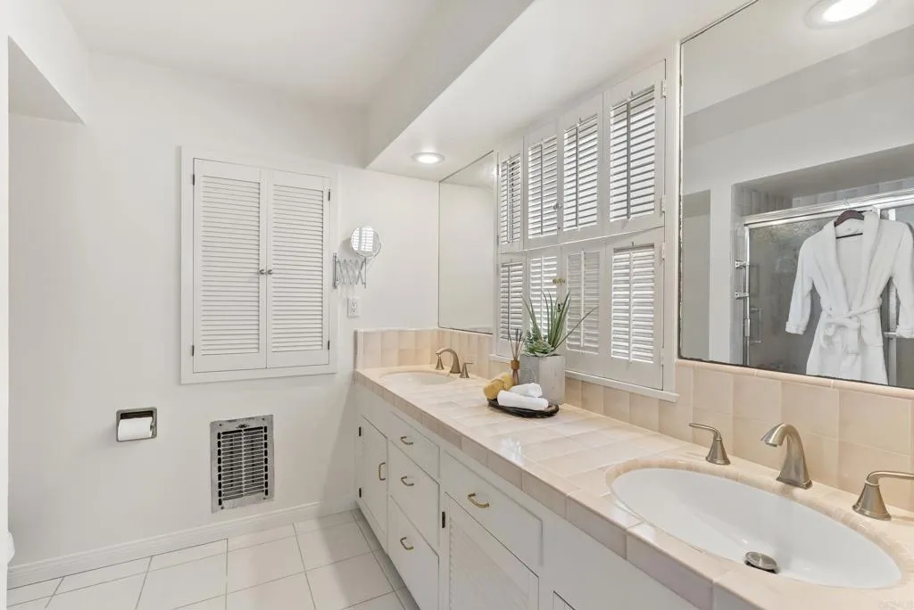 https://cdn.realtyfeed.com/cdn/127/306401269/54db6dd33e70da5333f271e8ed8865ce.webp