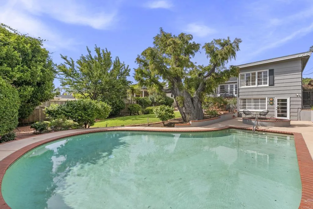https://cdn.realtyfeed.com/cdn/127/306401269/cb75b45f095ce80062f85aa39f2d4da2.webp