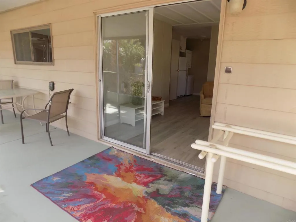 https://cdn.realtyfeed.com/cdn/127/306401401/9661c4c260b4c4757a430508ed47f635.webp