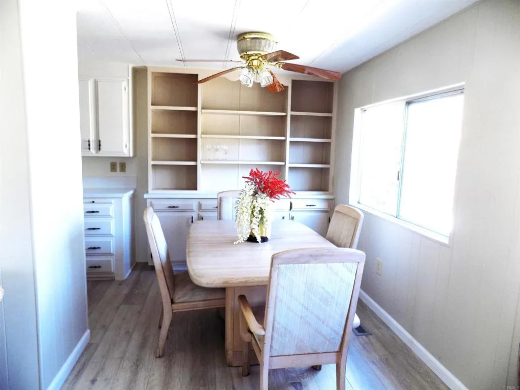 https://cdn.realtyfeed.com/cdn/127/306401401/aed608e4351c45c31b5306a2924a6536.webp
