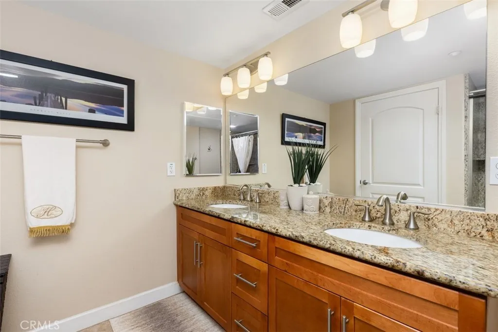 Photo #23: OC25069893 Listing: Photo #23