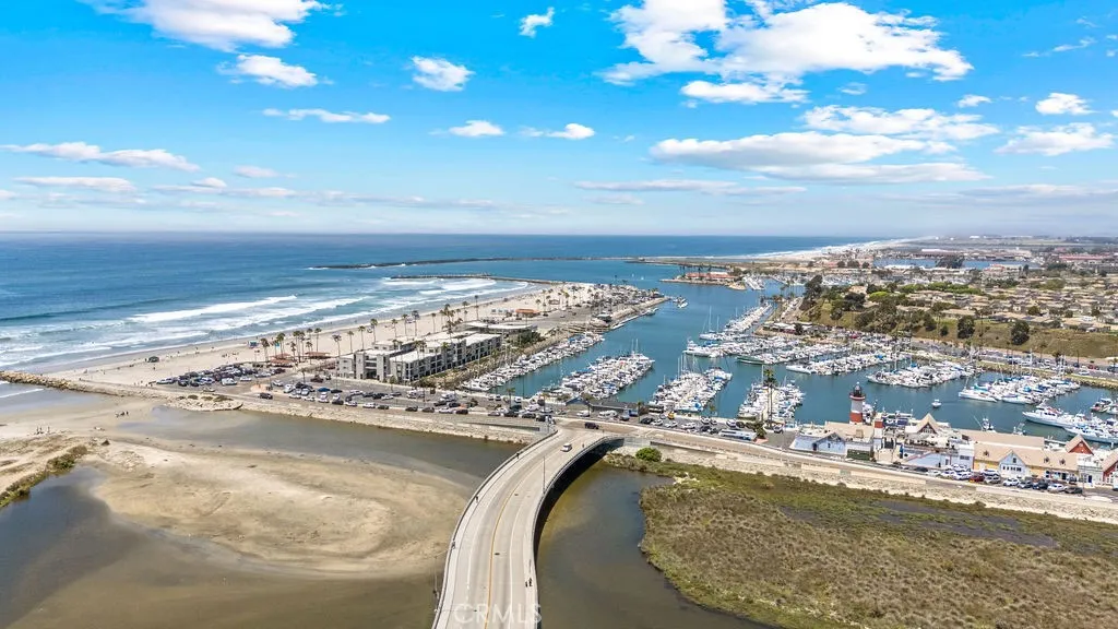 https://cdn.realtyfeed.com/cdn/127/306401621/f1ba7ab0eff4b475a897078ea3c1b168.webp