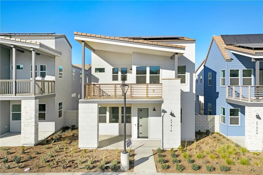 27346 Creekwood Lane