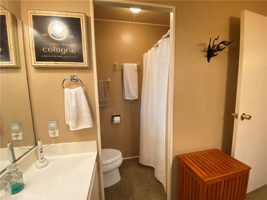 https://cdn.realtyfeed.com/cdn/127/306401935/c160a461cd237d004b16315846d25f02.webp