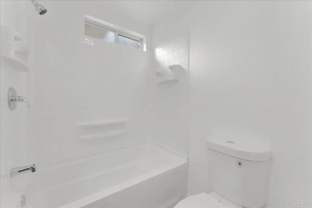 https://cdn.realtyfeed.com/cdn/127/306402280/ef8de2e21b48893599fdbf464d55d8f1.webp