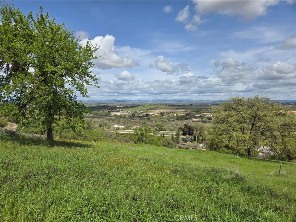 listing main picture