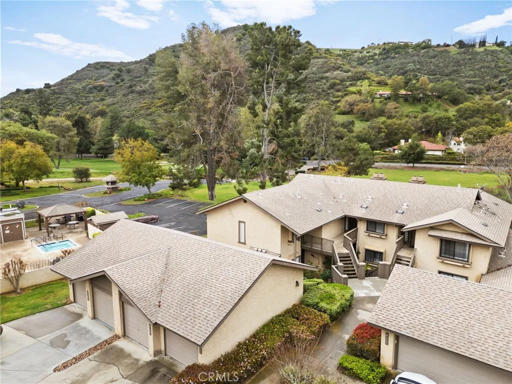 Photo #3: SW25065599 Listing 