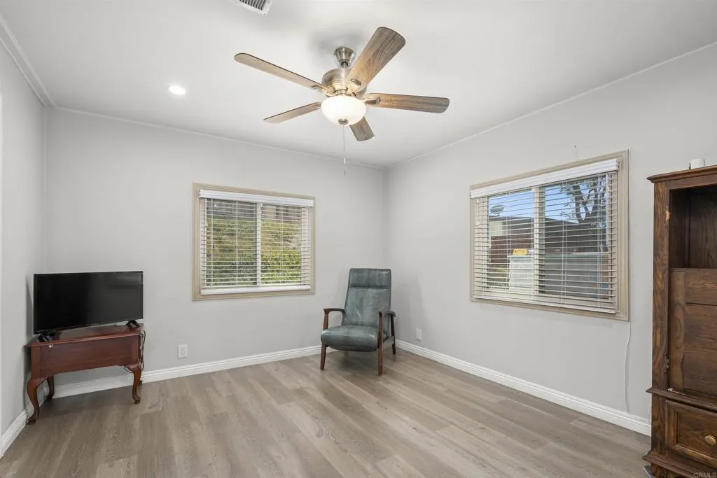 https://cdn.realtyfeed.com/cdn/127/306403491/548c97a6c0b55afcb4388c2ba61a236b.webp