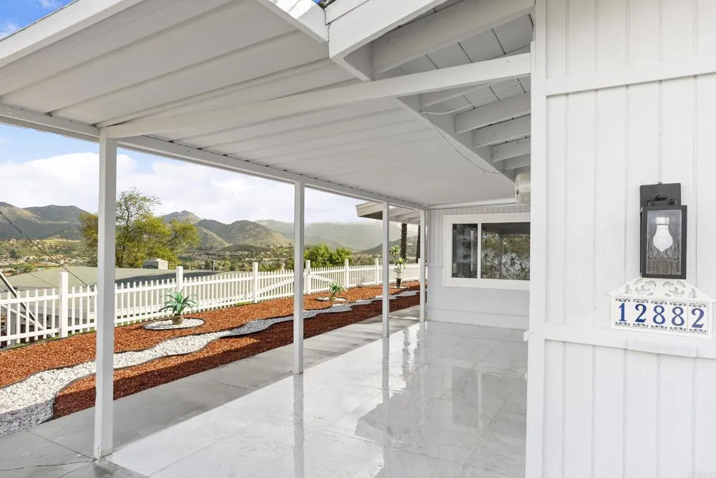 https://cdn.realtyfeed.com/cdn/127/306403659/603c0890f1ab7e997a85933d899c9b0e.webp